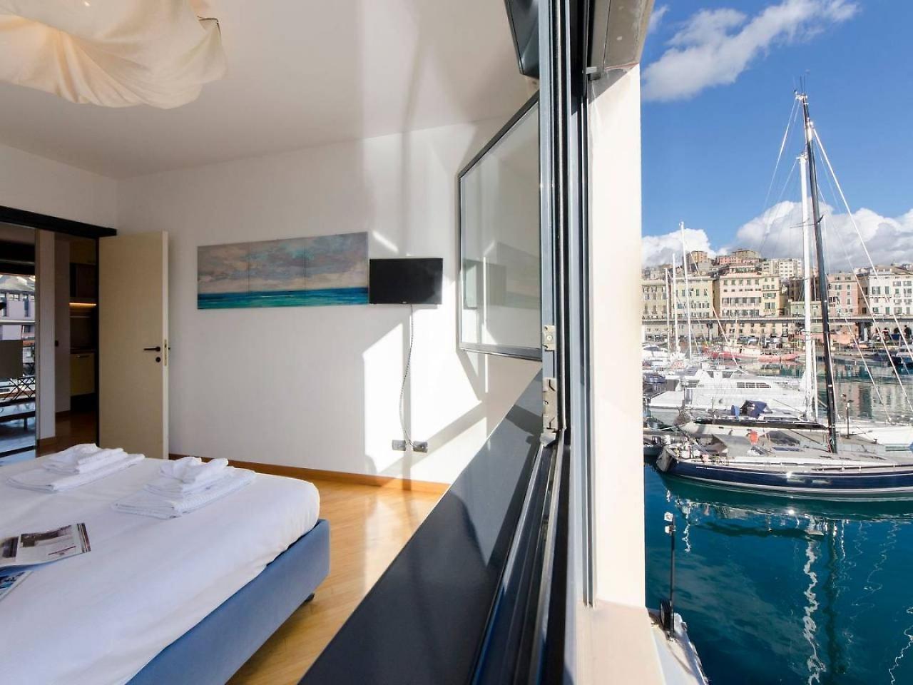 Joivy Exclusive Seaview Flat For 4, In Central Genoaアパートメント エクステリア 写真